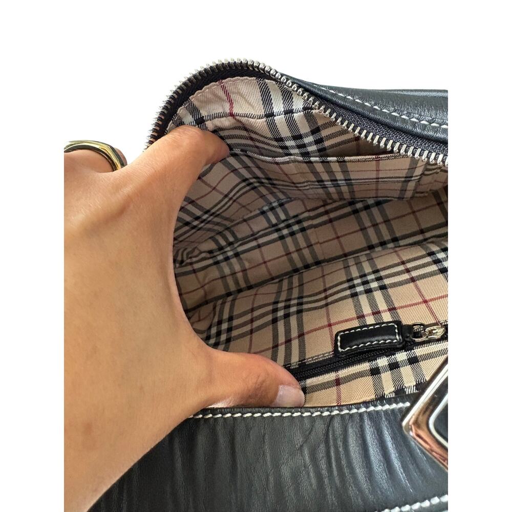 Vintage Burberry Nova Check Canvas Shoulder Bag w/Leather Trim - Picture 6 of 9